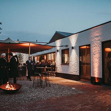 B&B De Vrijboom Kruisem Bagian luar foto